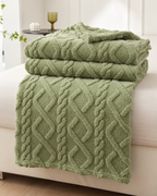 Geometric Coral Fleece Throw Blanket – Soft Textured Sofa & Bed Throw