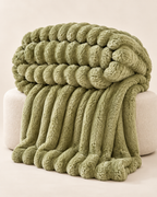 Plush Ribbed Throw Blanket – Thick Striped Sofa & Bed Blanket